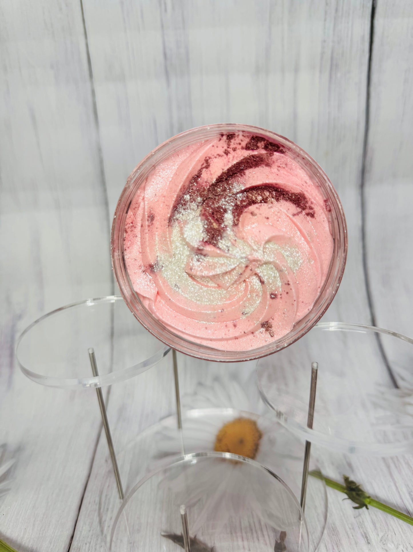 Strawberry & champagne body butter