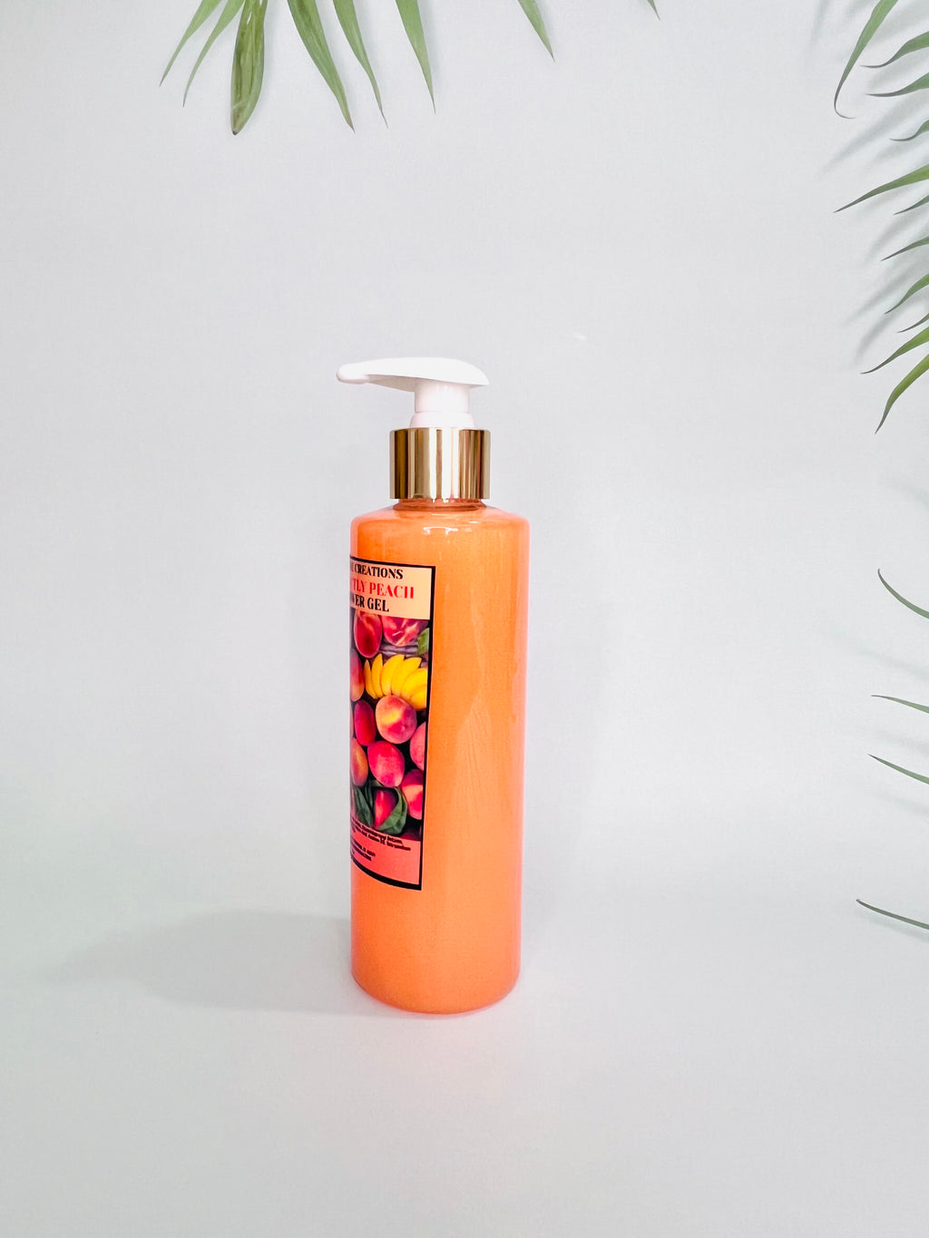 Perfectly peach shower gel